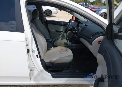 2012 Kia Forte Lx z USA, uszkodzony, nr VIN KNAFT4A2XC5504777